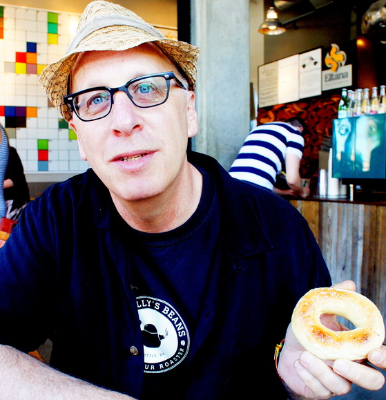 Brown with bagel.JPG